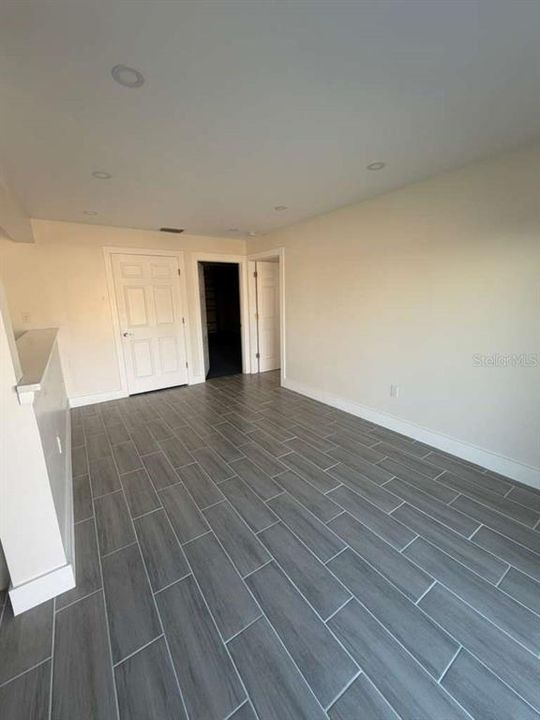 For Sale: $429,998 (4 beds, 2 baths, 1758 Square Feet)