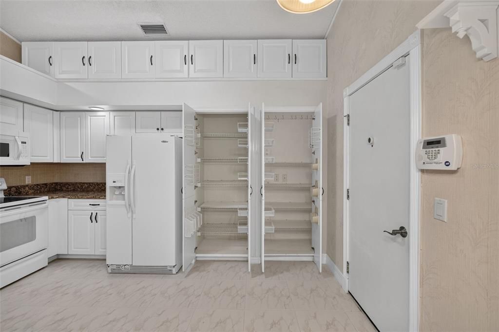En Venta: $379,000 (2 camas, 2 baños, 1538 Pies cuadrados)