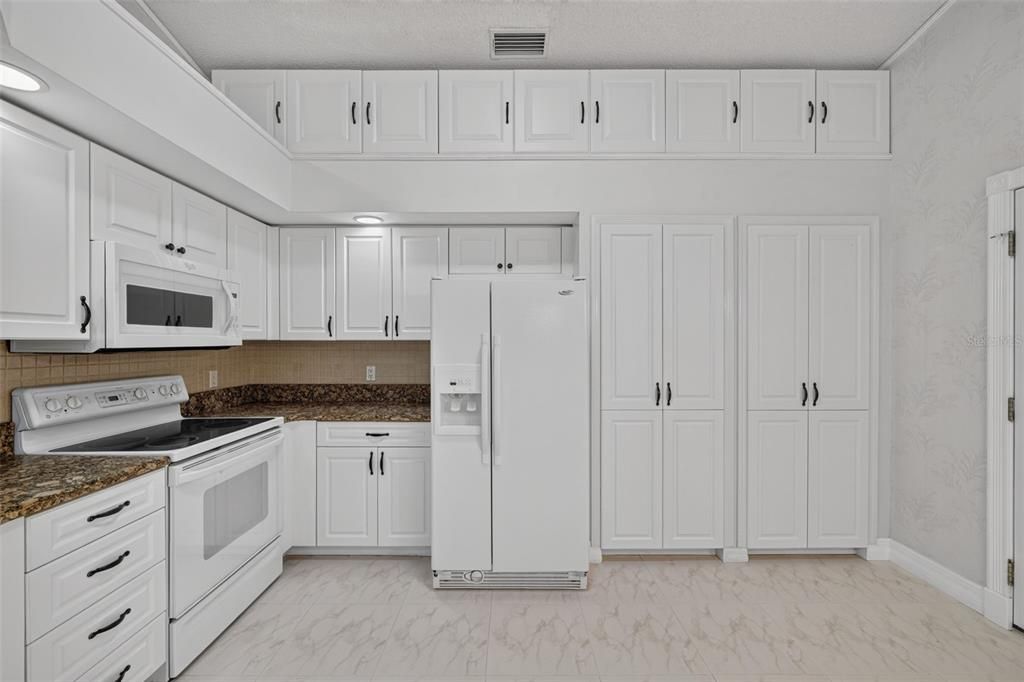 En Venta: $379,000 (2 camas, 2 baños, 1538 Pies cuadrados)