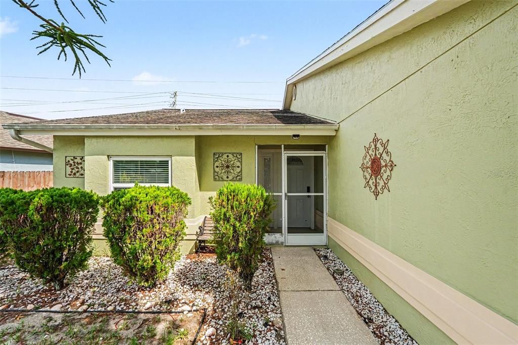 For Sale: $274,900 (3 beds, 2 baths, 1288 Square Feet)