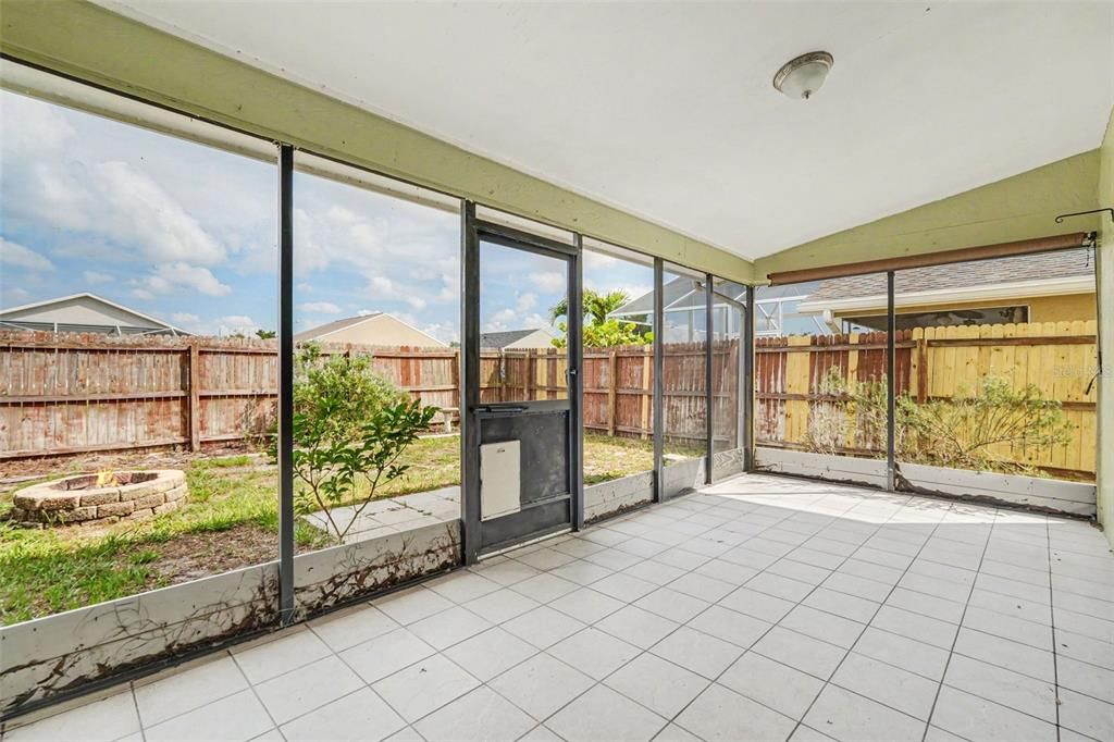 For Sale: $274,900 (3 beds, 2 baths, 1288 Square Feet)