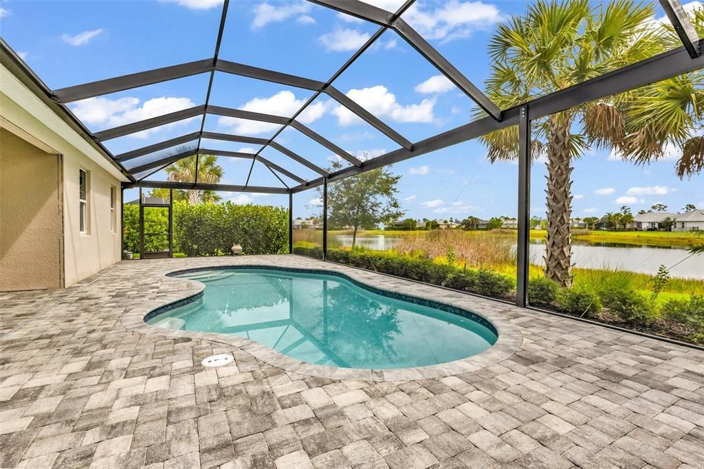 For Sale: $549,400 (4 beds, 3 baths, 2488 Square Feet)
