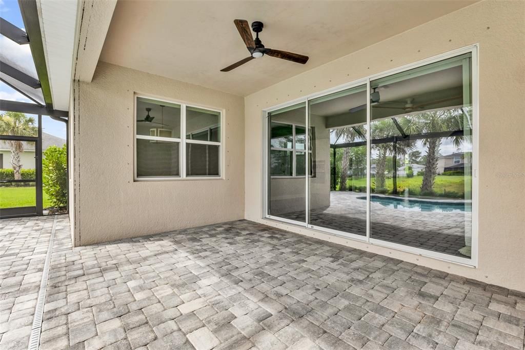 For Sale: $549,400 (4 beds, 3 baths, 2488 Square Feet)