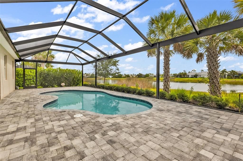 For Sale: $549,400 (4 beds, 3 baths, 2488 Square Feet)