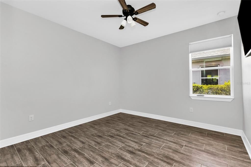 For Sale: $549,400 (4 beds, 3 baths, 2488 Square Feet)