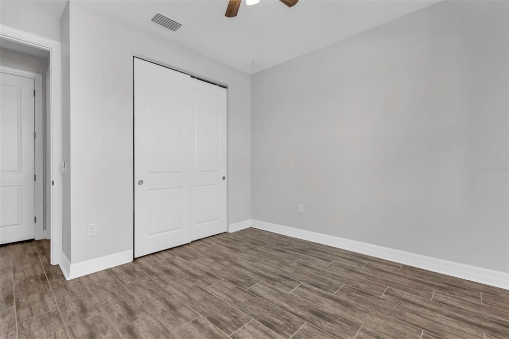 For Sale: $549,400 (4 beds, 3 baths, 2488 Square Feet)