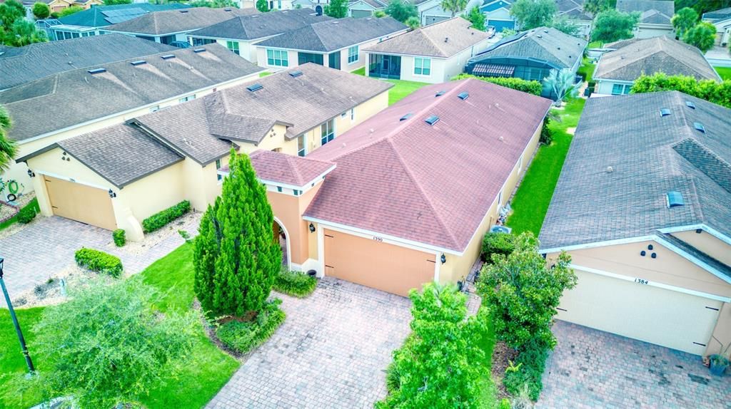 На продажу: $320,000 (2 спален, 2 ванн, 1719 Квадратных фут)