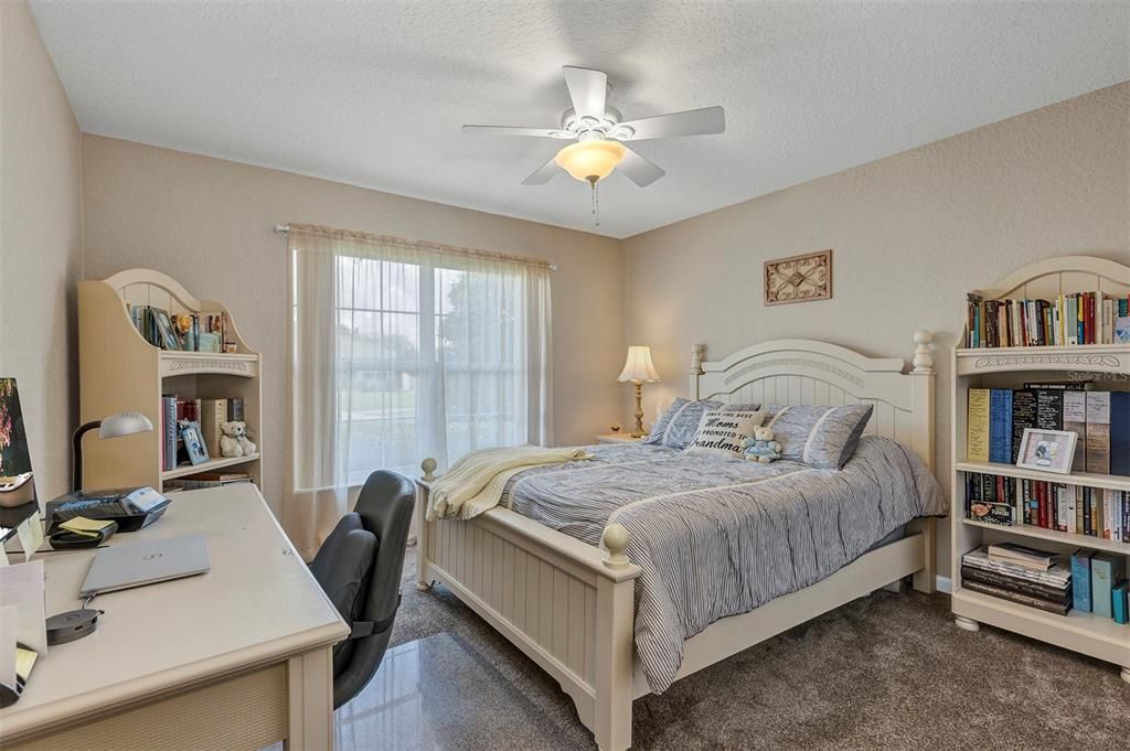 For Sale: $297,500 (3 beds, 2 baths, 1714 Square Feet)