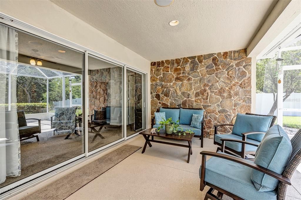 For Sale: $297,500 (3 beds, 2 baths, 1714 Square Feet)