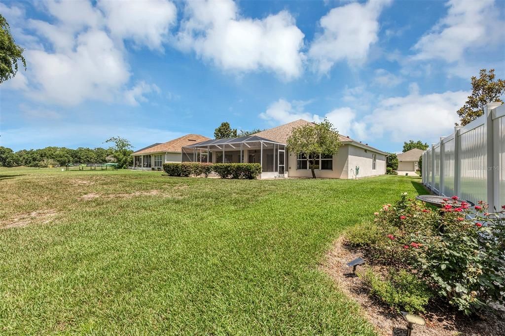 For Sale: $297,500 (3 beds, 2 baths, 1714 Square Feet)