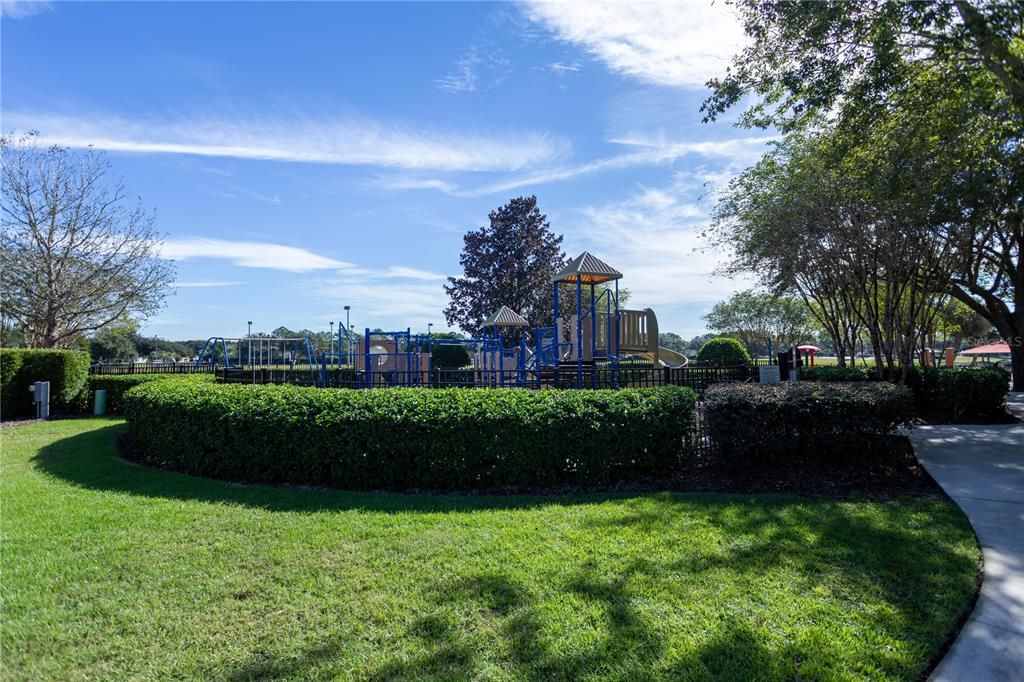 For Sale: $297,500 (3 beds, 2 baths, 1714 Square Feet)