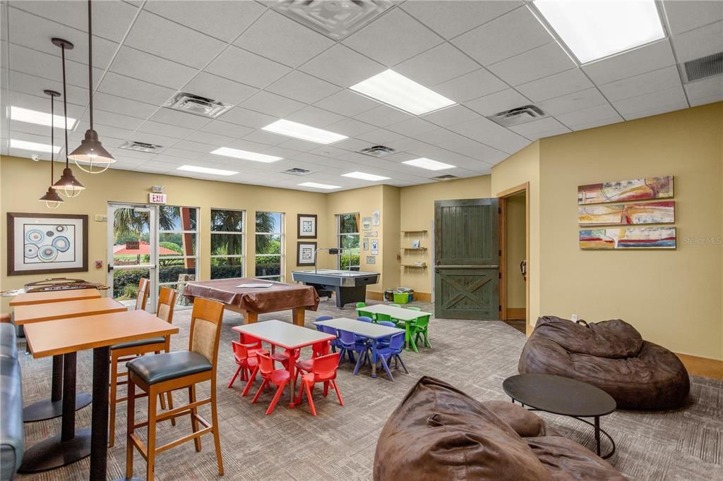 For Sale: $297,500 (3 beds, 2 baths, 1714 Square Feet)