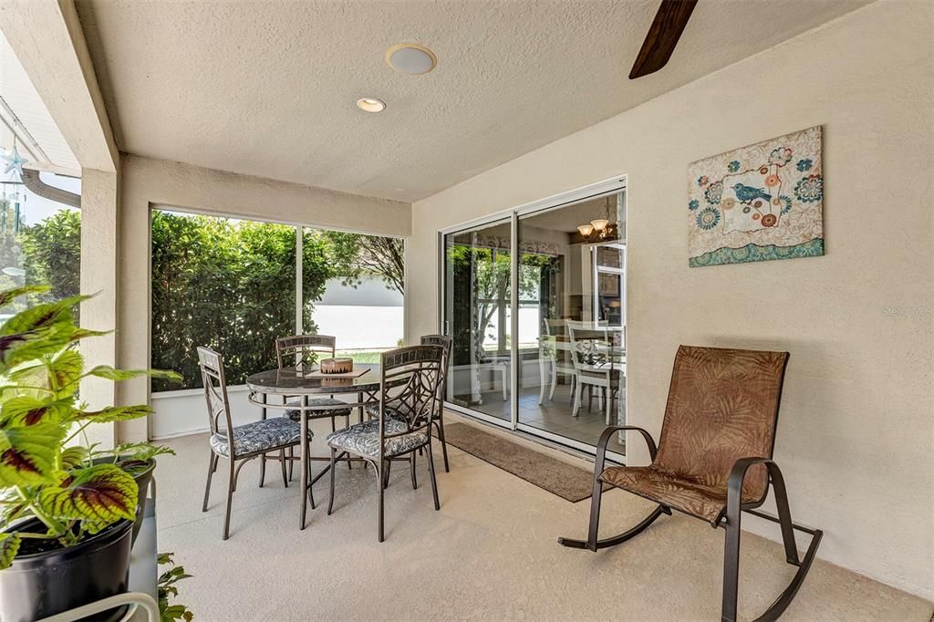 For Sale: $297,500 (3 beds, 2 baths, 1714 Square Feet)