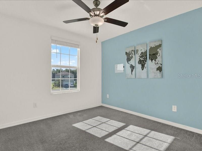 For Rent: $2,395 (4 beds, 2 baths, 1870 Square Feet)