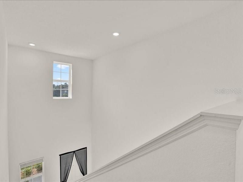 For Rent: $2,395 (4 beds, 2 baths, 1870 Square Feet)