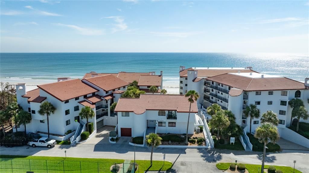 For Sale: $699,999 (3 beds, 2 baths, 1488 Square Feet)