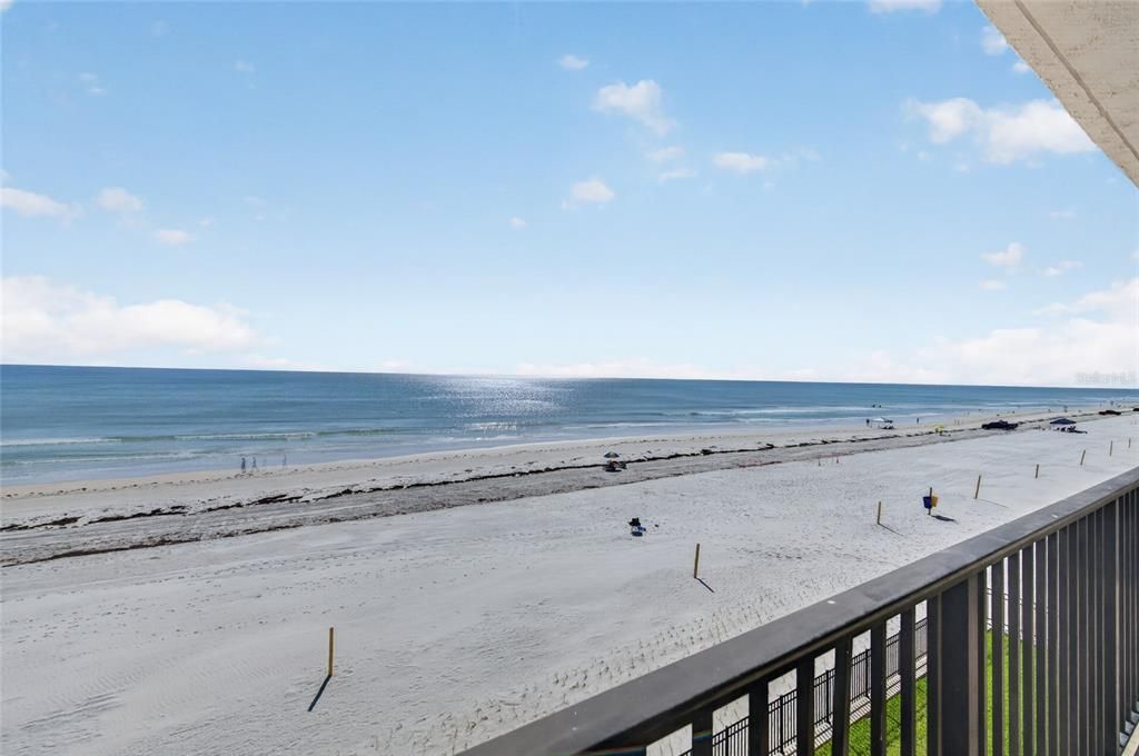 For Sale: $699,999 (3 beds, 2 baths, 1488 Square Feet)