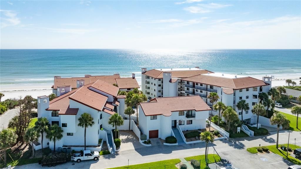 For Sale: $699,999 (3 beds, 2 baths, 1488 Square Feet)
