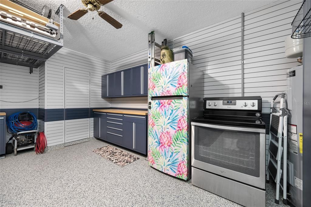 For Sale: $583,000 (3 beds, 2 baths, 1572 Square Feet)