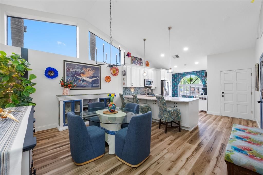For Sale: $583,000 (3 beds, 2 baths, 1572 Square Feet)