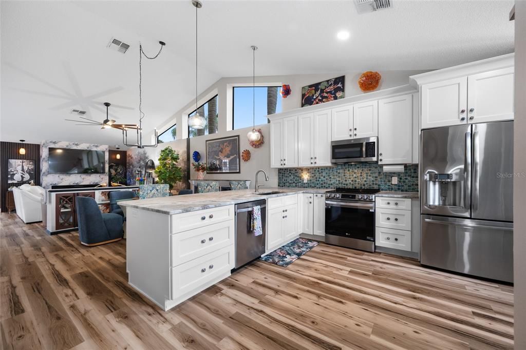 For Sale: $583,000 (3 beds, 2 baths, 1572 Square Feet)