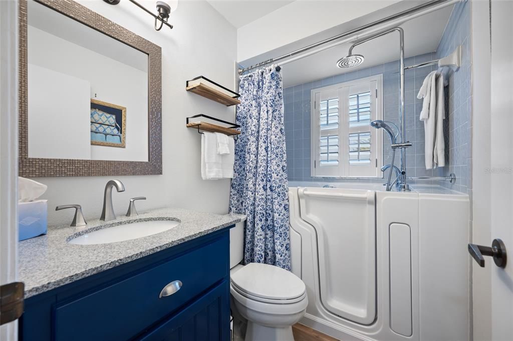 For Sale: $583,000 (3 beds, 2 baths, 1572 Square Feet)
