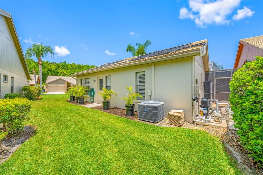 For Sale: $583,000 (3 beds, 2 baths, 1572 Square Feet)