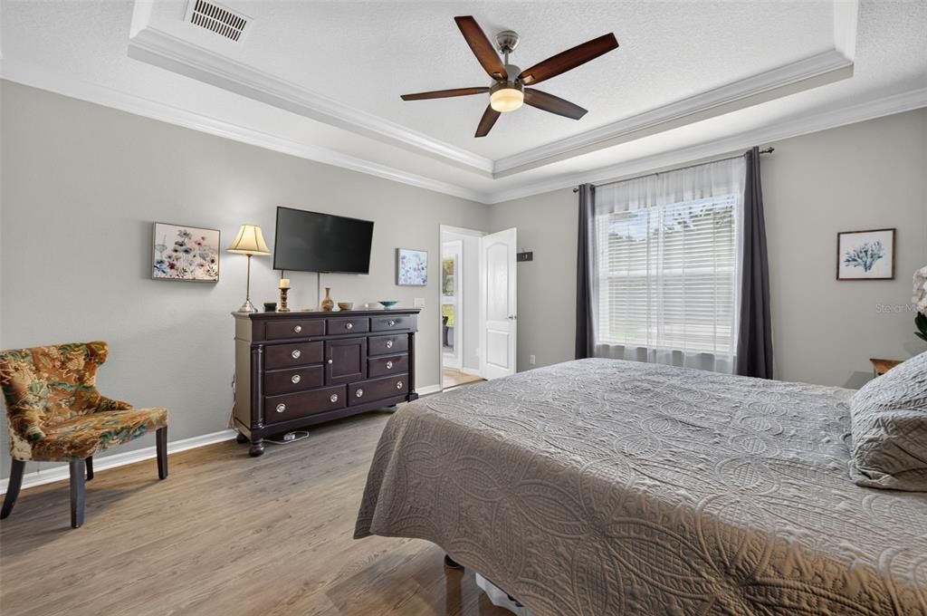 For Sale: $540,000 (5 beds, 3 baths, 3186 Square Feet)