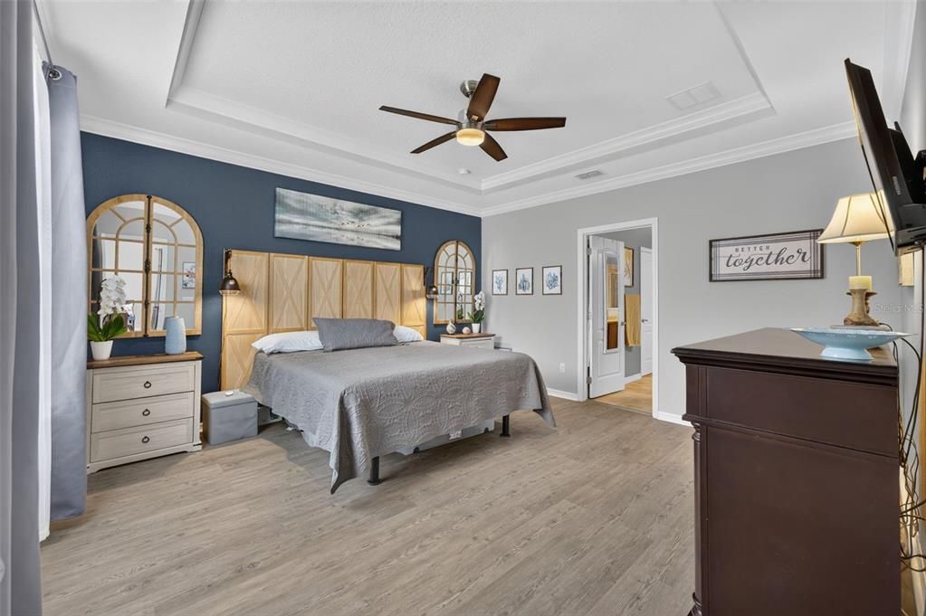 For Sale: $540,000 (5 beds, 3 baths, 3186 Square Feet)