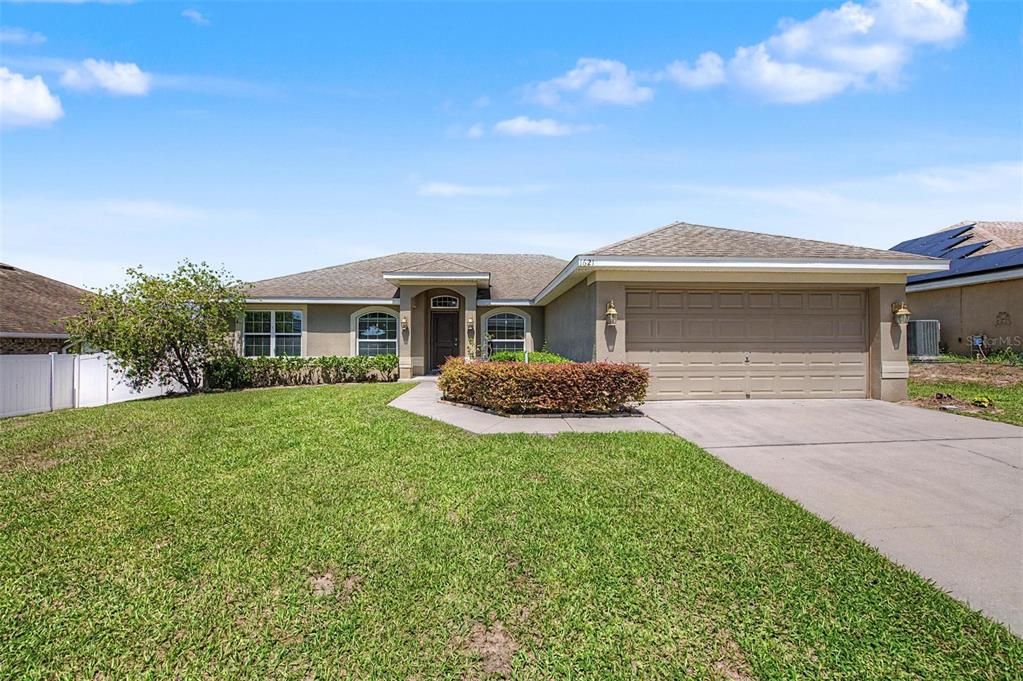 For Sale: $374,900 (3 beds, 2 baths, 1854 Square Feet)