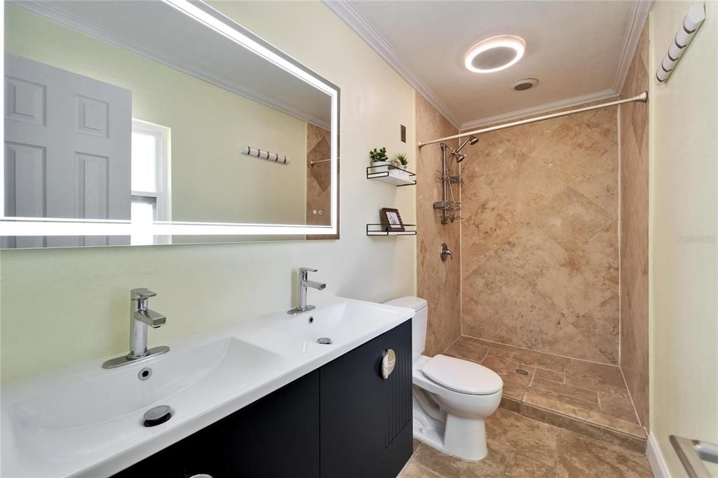 For Sale: $515,000 (3 beds, 2 baths, 1350 Square Feet)