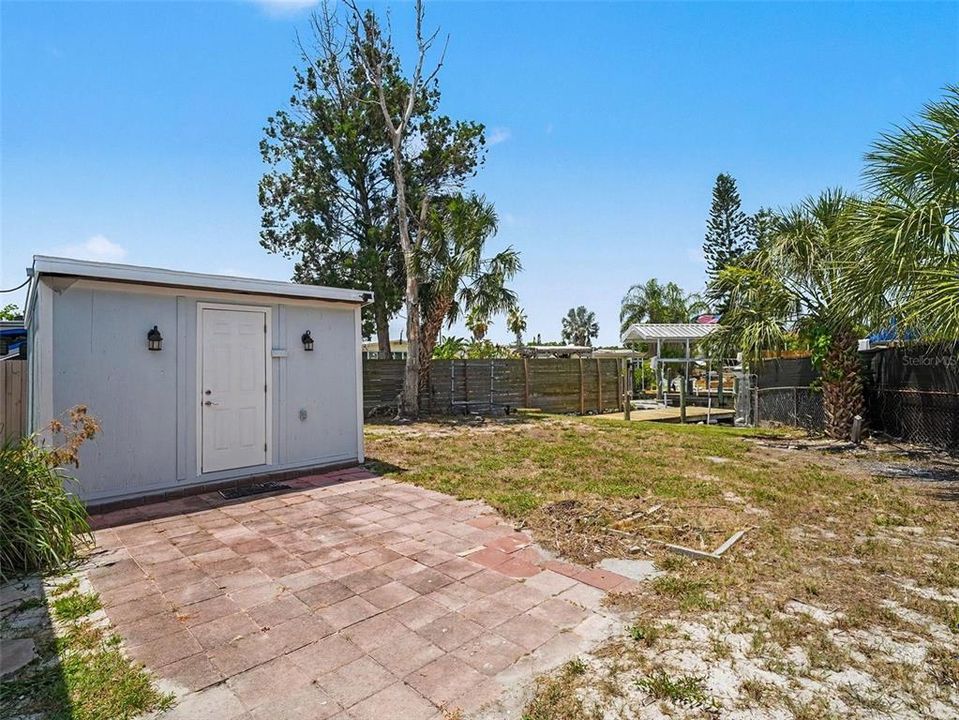 En Venta: $539,900 (4 camas, 2 baños, 1938 Pies cuadrados)