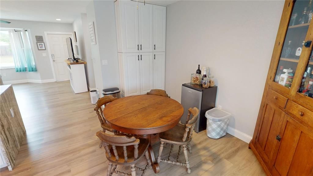 En Venta: $265,000 (3 camas, 2 baños, 1205 Pies cuadrados)