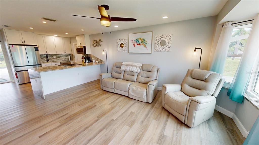 En Venta: $265,000 (3 camas, 2 baños, 1205 Pies cuadrados)