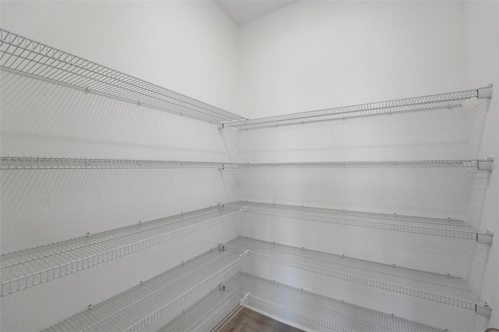 На продажу: $989,990 (5 спален, 4 ванн, 3839 Квадратных фут)