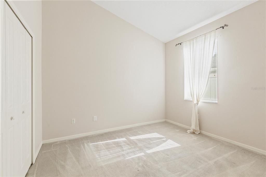For Sale: $415,000 (3 beds, 2 baths, 1810 Square Feet)