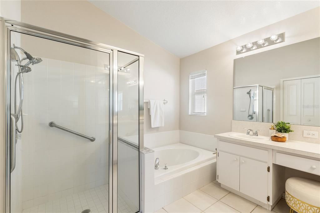 For Sale: $415,000 (3 beds, 2 baths, 1810 Square Feet)