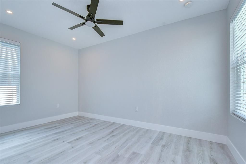 For Sale: $449,000 (3 beds, 2 baths, 1536 Square Feet)