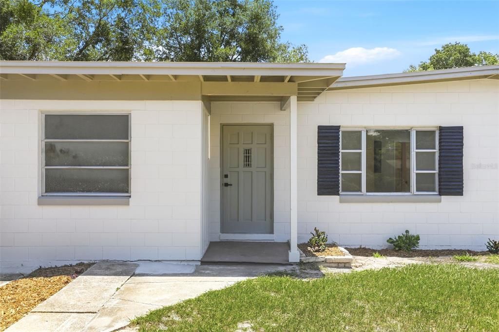 En Venta: $299,000 (4 camas, 2 baños, 1444 Pies cuadrados)
