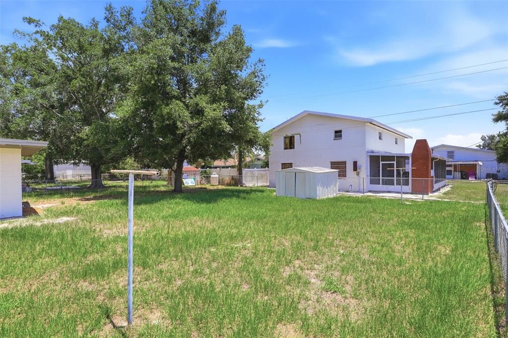 En Venta: $299,000 (4 camas, 2 baños, 1444 Pies cuadrados)