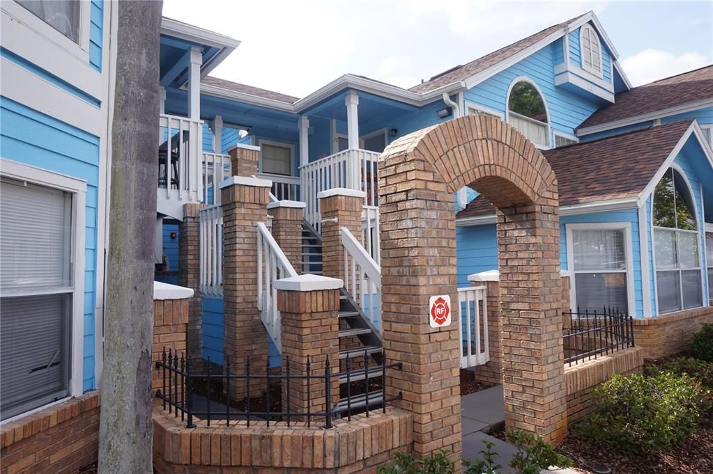 На продажу: $179,900 (3 спален, 2 ванн, 1287 Квадратных фут)