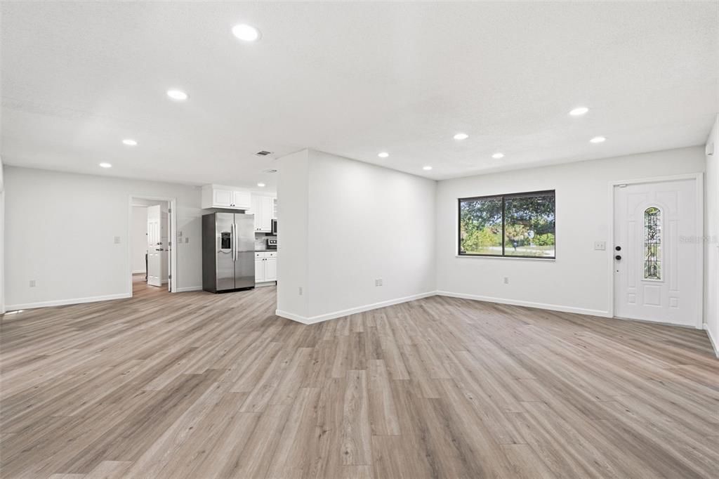 En Venta: $239,990 (3 camas, 2 baños, 1886 Pies cuadrados)