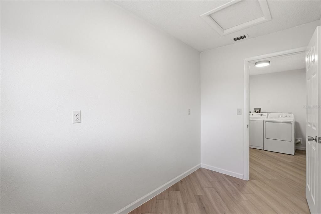 En Venta: $239,990 (3 camas, 2 baños, 1886 Pies cuadrados)