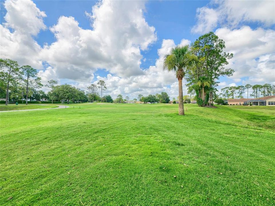 For Sale: $300,000 (3 beds, 2 baths, 1909 Square Feet)