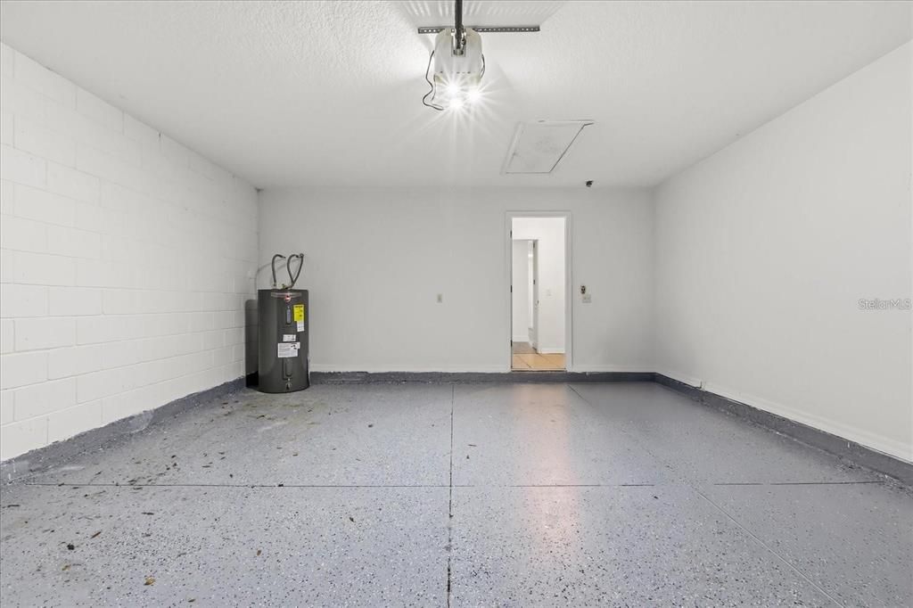 For Rent: $2,200 (4 beds, 2 baths, 2238 Square Feet)