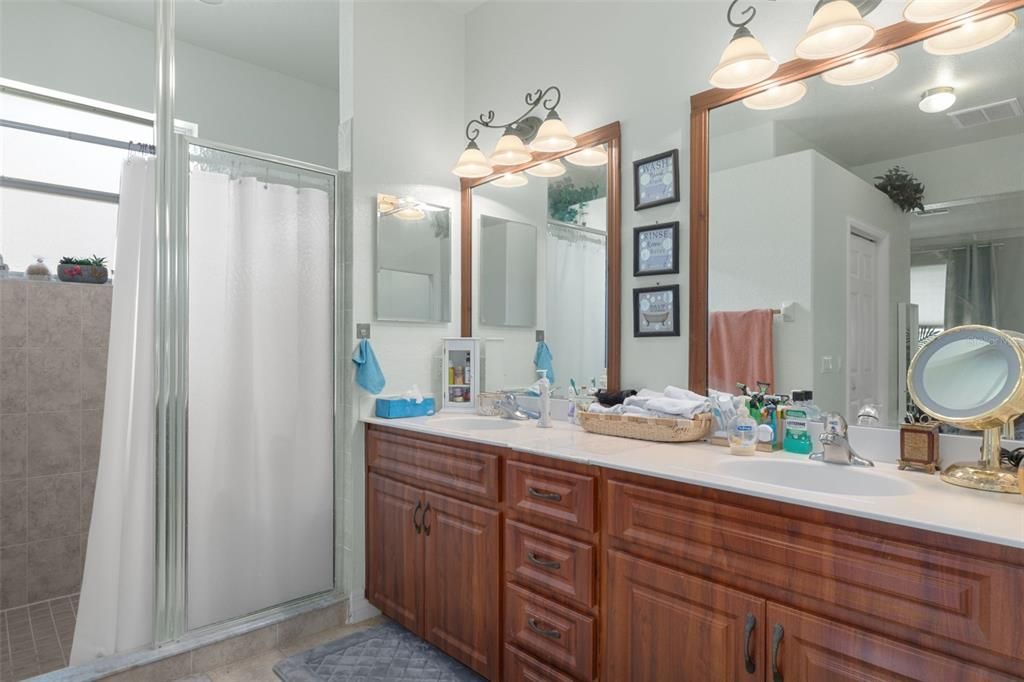 For Sale: $339,000 (3 beds, 2 baths, 2191 Square Feet)