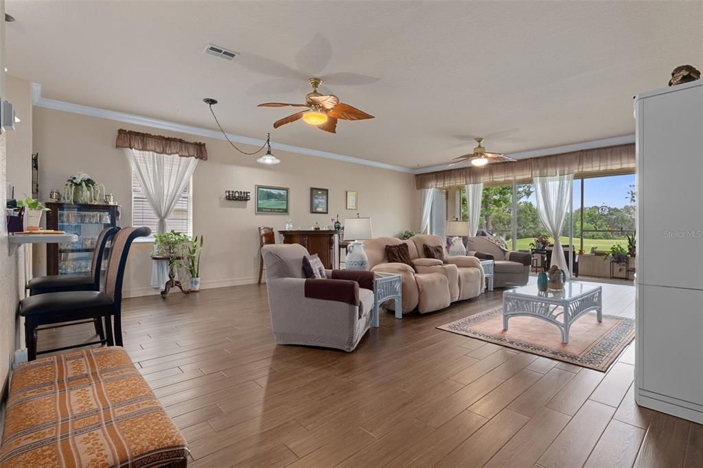 For Sale: $339,000 (3 beds, 2 baths, 2191 Square Feet)