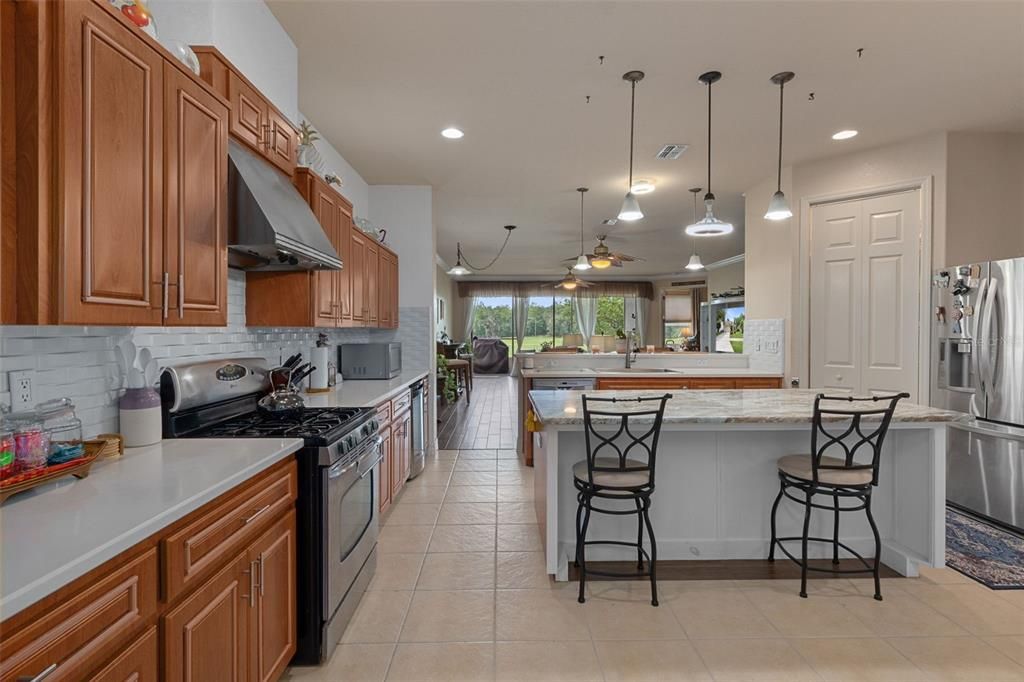 For Sale: $339,000 (3 beds, 2 baths, 2191 Square Feet)