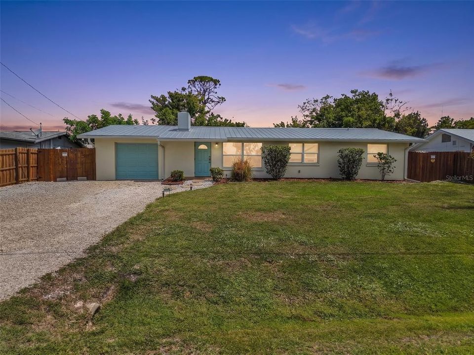 For Sale: $389,000 (3 beds, 2 baths, 1803 Square Feet)