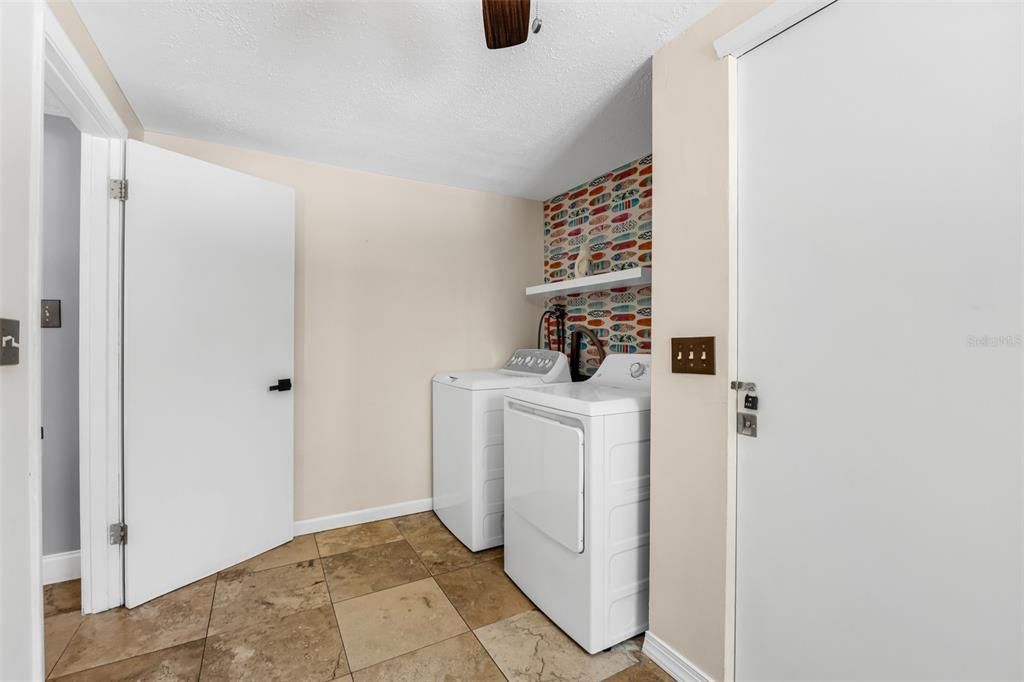 For Sale: $389,000 (3 beds, 2 baths, 1803 Square Feet)
